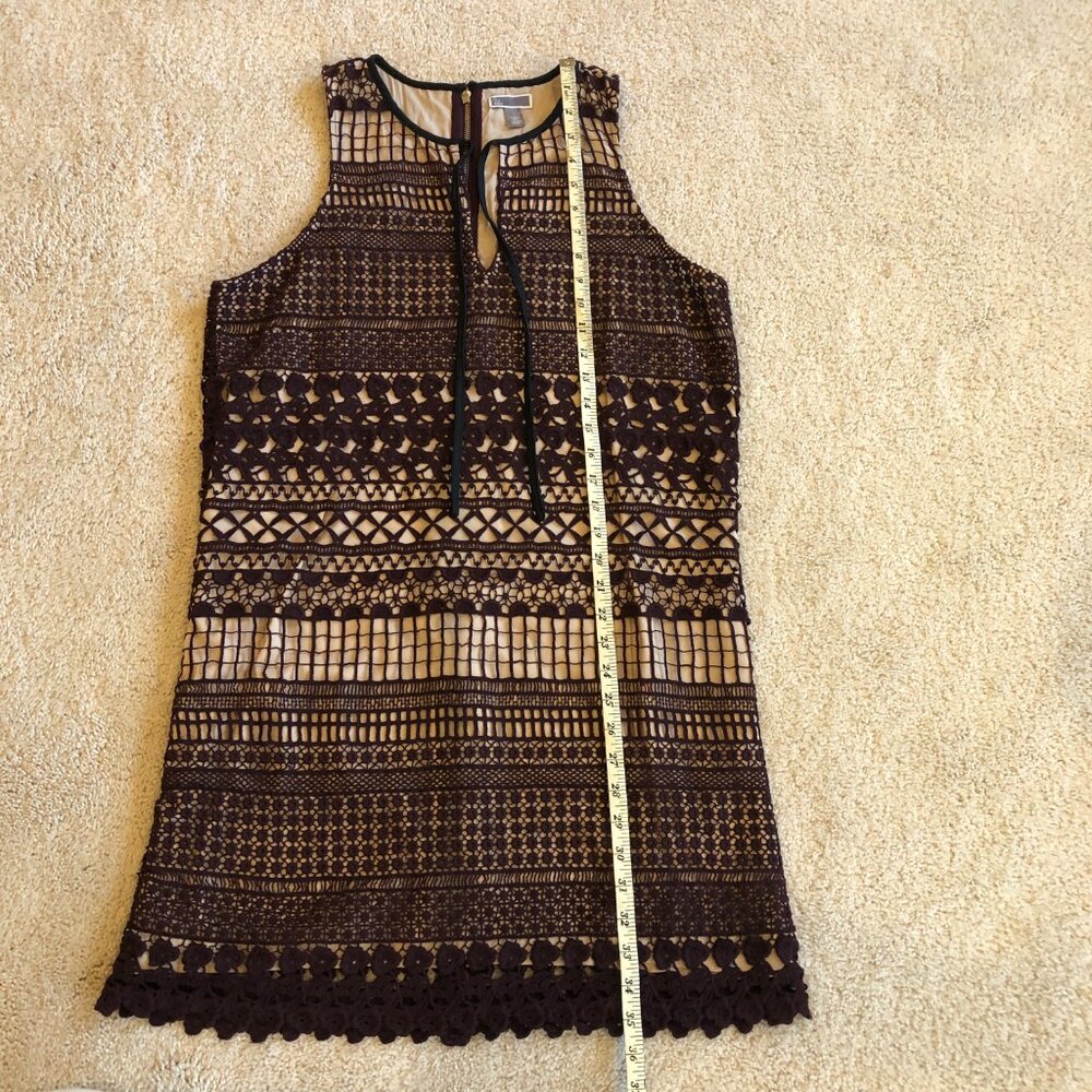 Chelsea28 Nordstrom Burgundy Crochet Fully Lined Sleeveless Shift Dress - Picture 12 of 15
